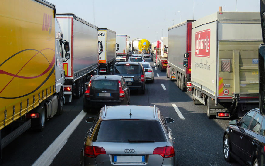 Circulation des poids lourds dans le Kent